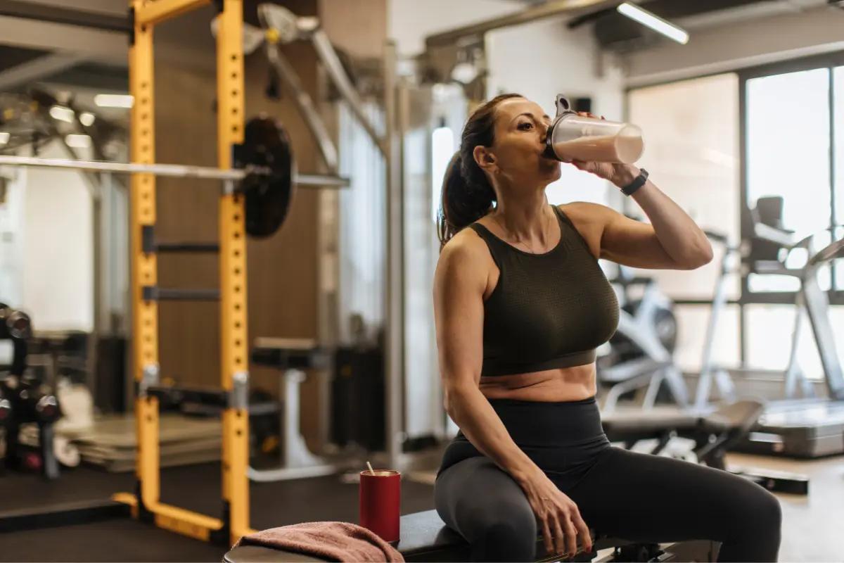 💪 ทำไม “ออกกำลังกาย” แล้วต้องกินโปรตีนให้ถึง?